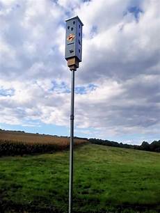 Polemounted