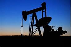 Single Three Oil
