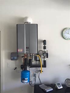 Transformer With Expansion Tank